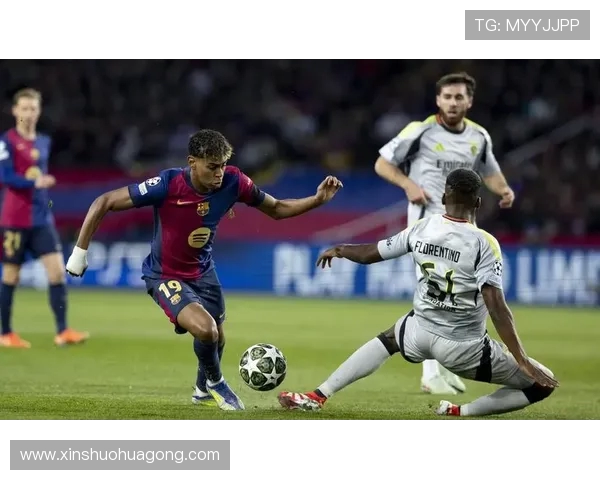 巴黎与巴萨的对决:足球盛宴中的战术较量与明星对抗